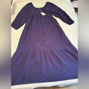 Women’s size xs Universal  Thread maxi dress